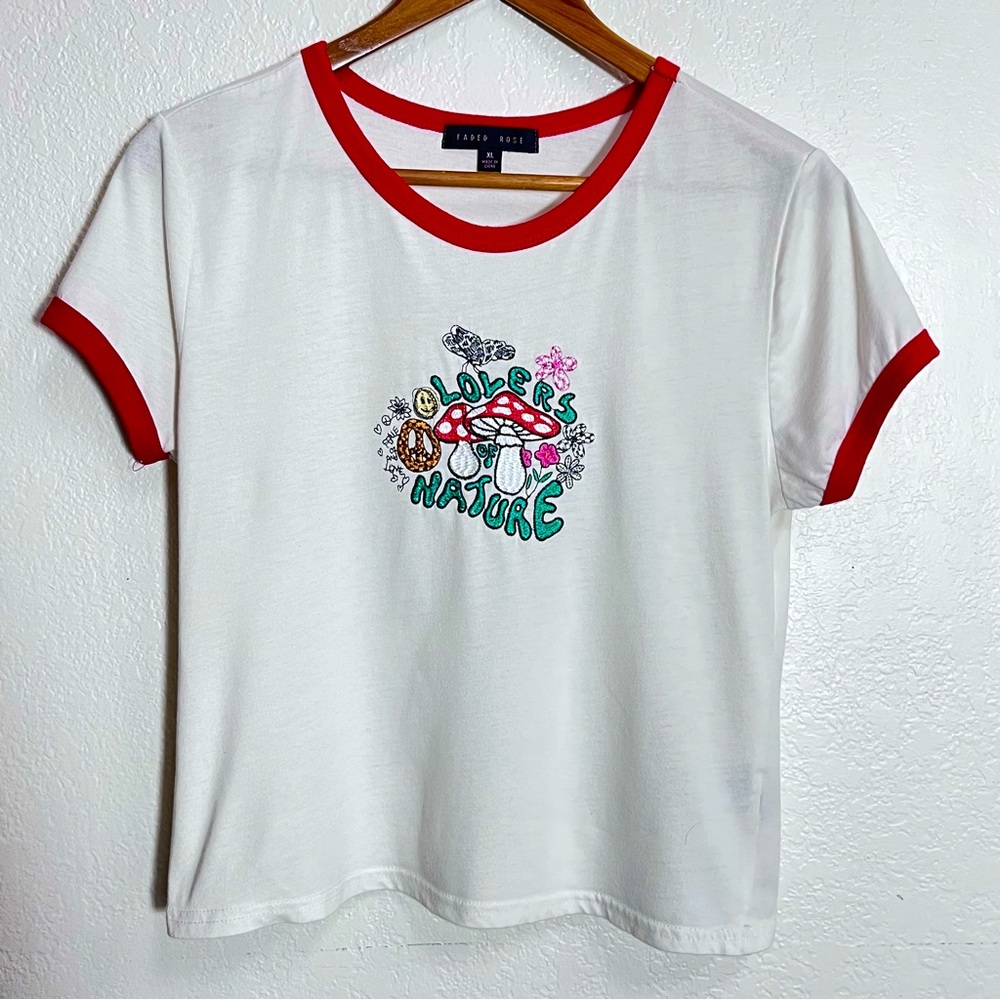 Embroidered Ringer Tee “Lovers of Nature” Sz XL